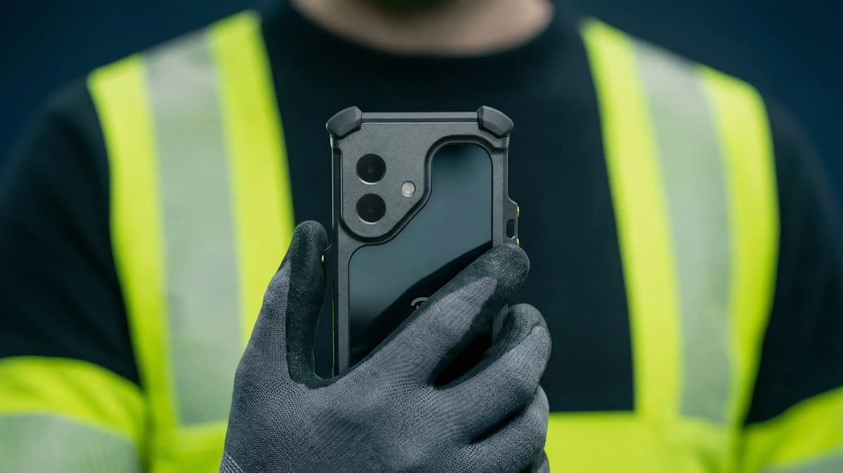 Operator rounds, permit to work and work order apps on an explosion-proof iPhone