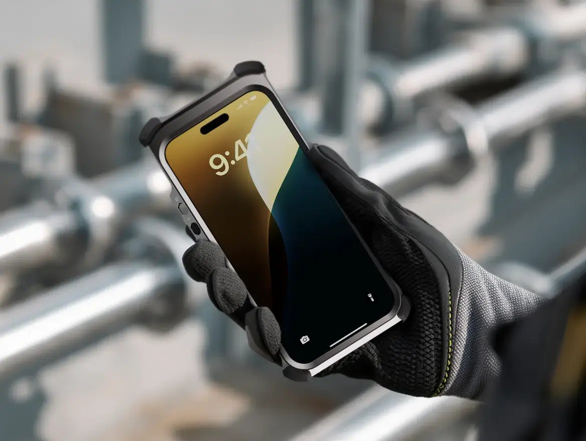 A16PM-Worker-In-Hand-Gloves