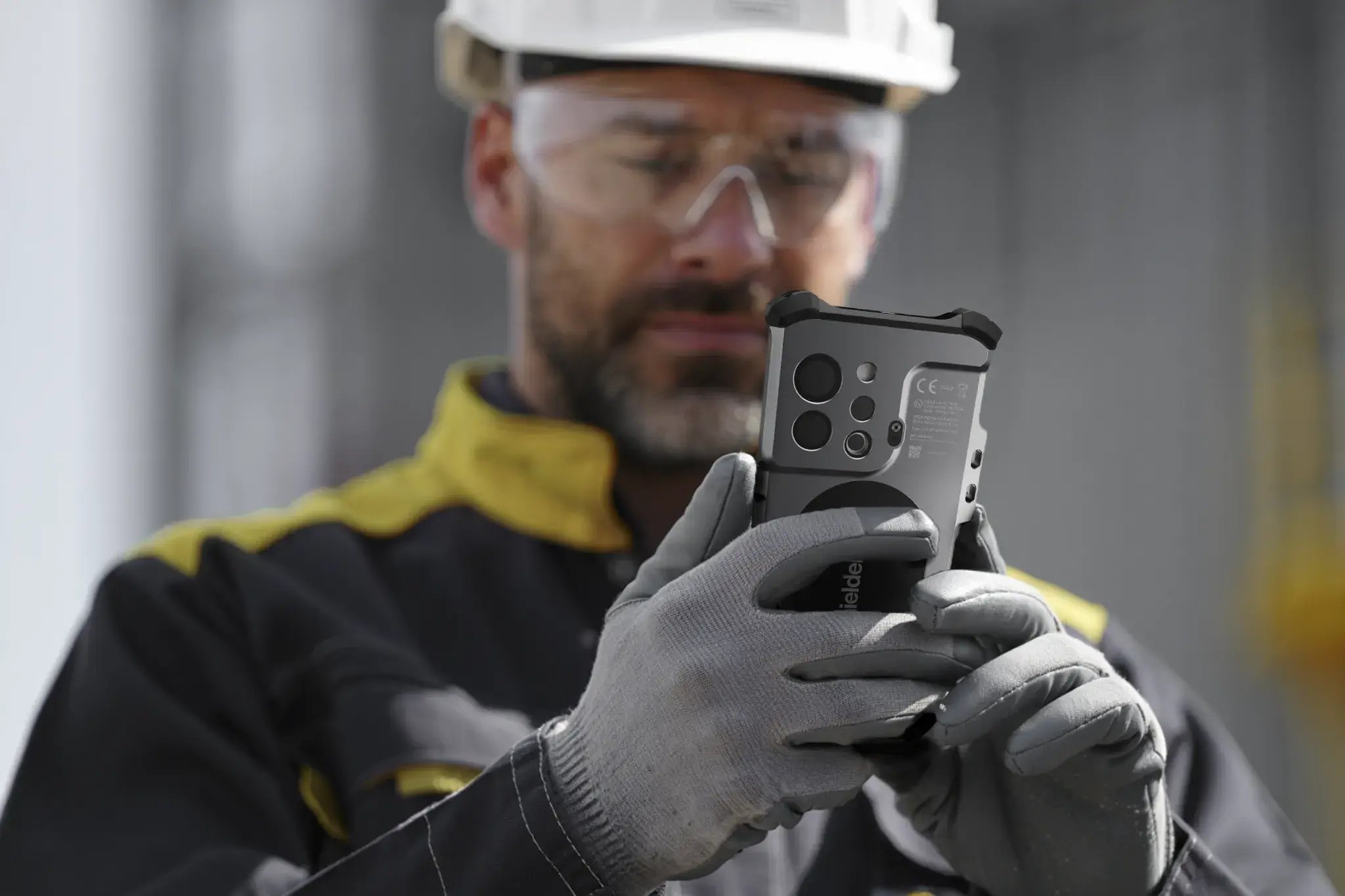 Worker-Using-Xshielder