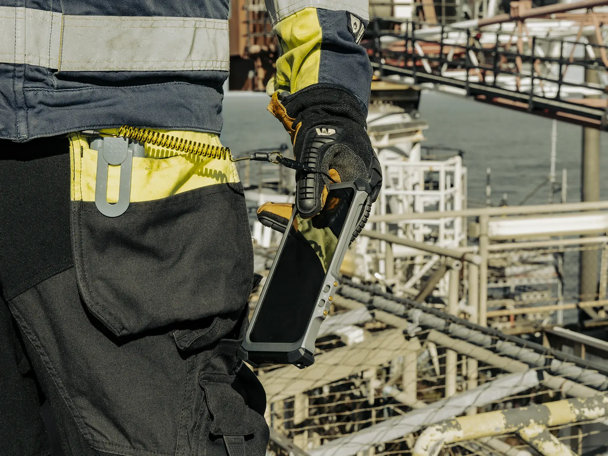 The 2026 Buyer's Guide to Intrinsically Safe Mobile Devices